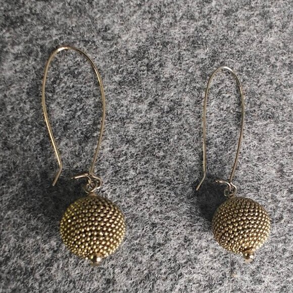 Beaded Hook Earrings Women’s Medium Gold-Tone Dotted Sphere Minimalist Chic - Picture 1 of 1